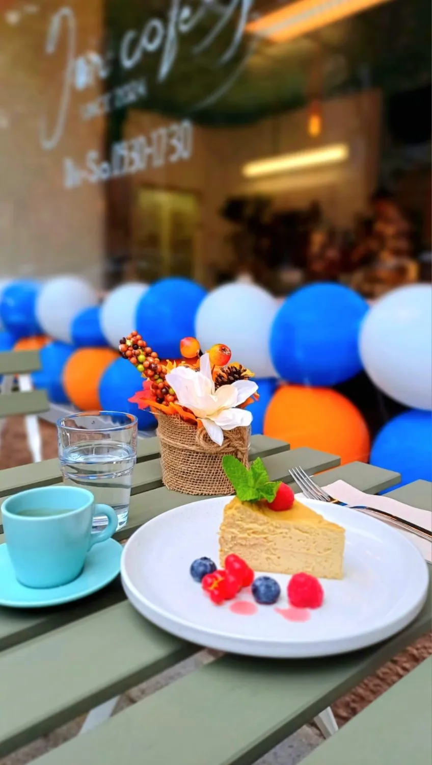 Kuchen von Jon Cafe – Mirand Sinanaj 