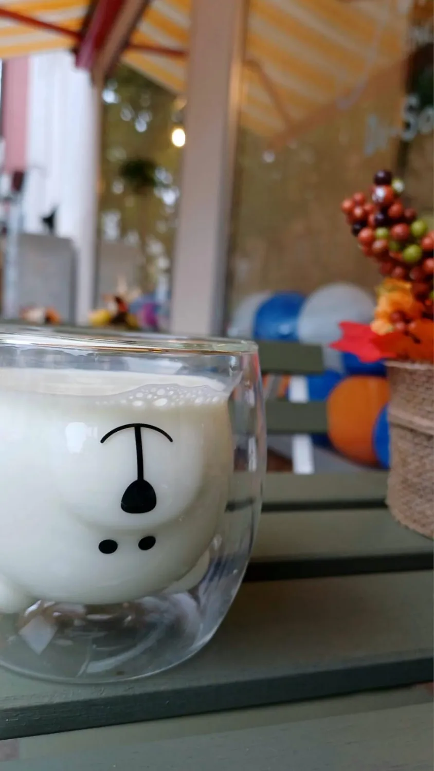 Limonade von Jon Cafe - Mirand Sinanaj